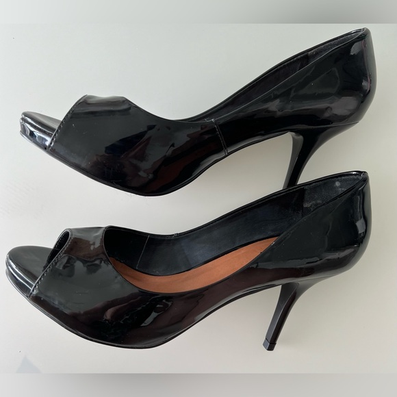 NORAH Shoes - Peep toe Black high heels Norah Made in Brazil US8B BRA 37 scarpin